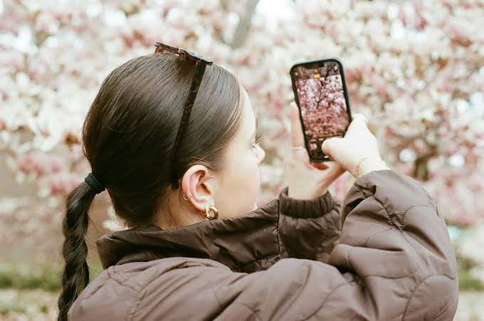 Long Stay Japan eSIM: The Complete Buyer’s Guide (2-4 Weeks)